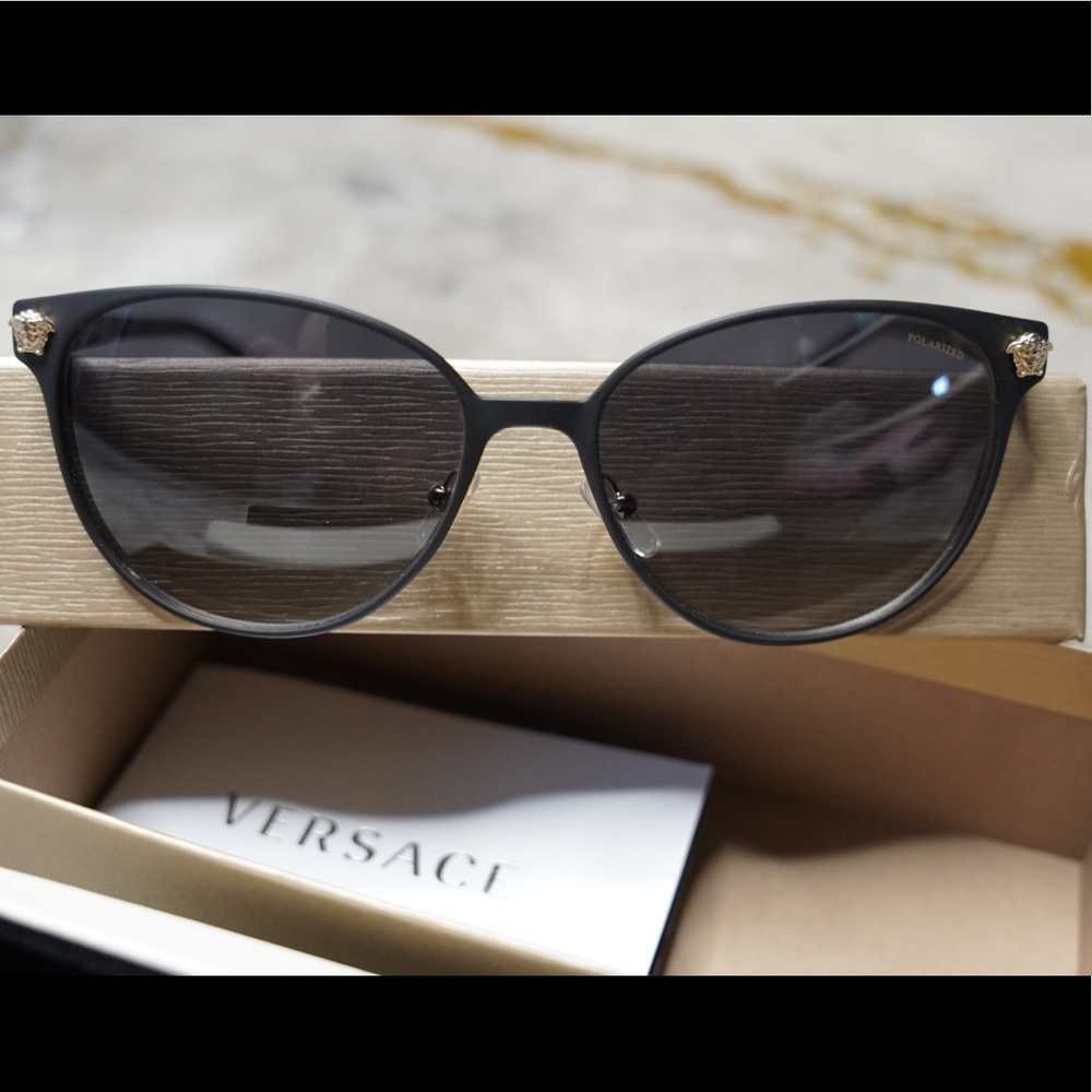 Versace Cateye Sunglass